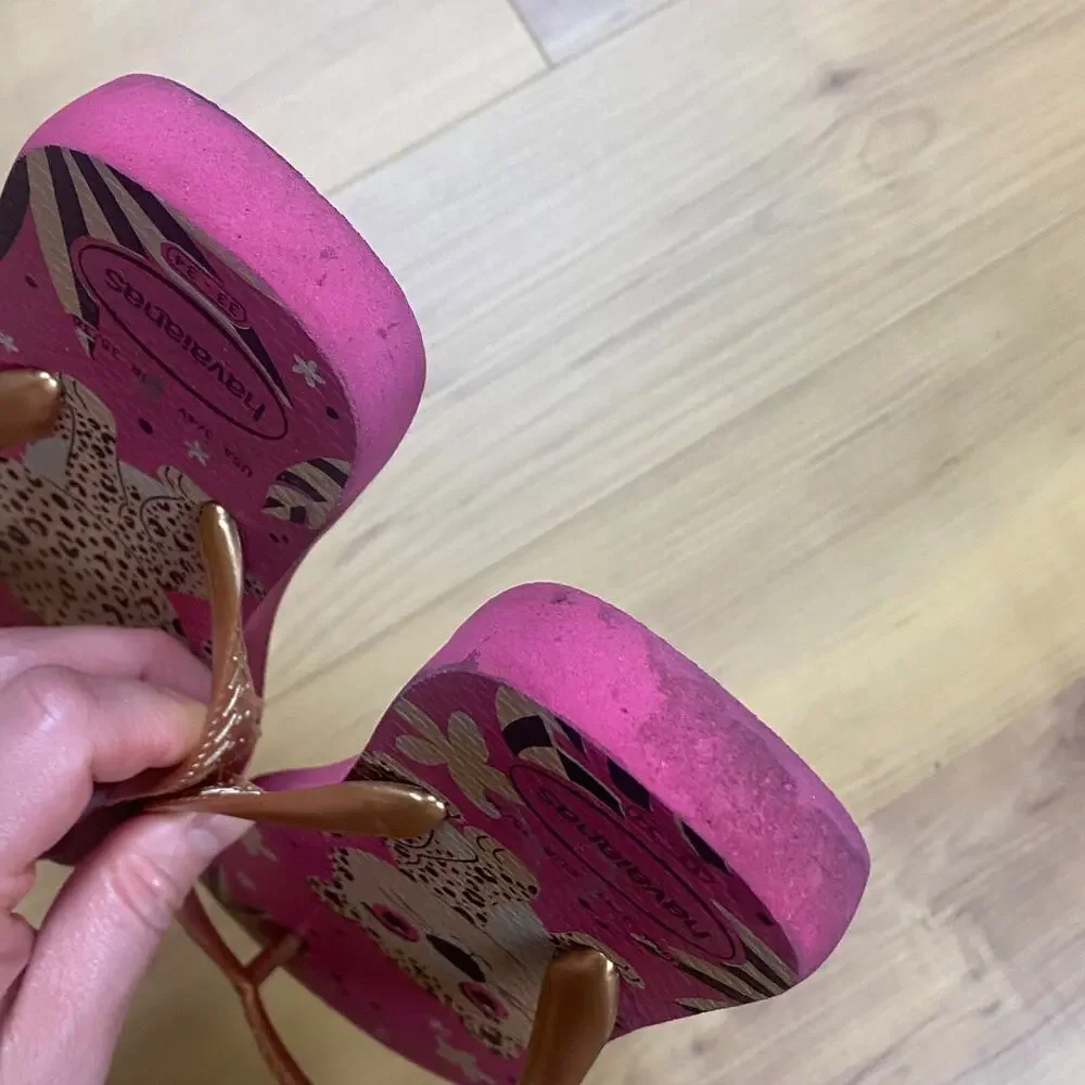 Havaianas Girl's Kids Sz 3/4Y Top Pets Cheetah Slippers Flip Flops Beach Pool